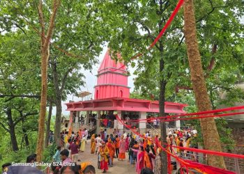 पर्सा जिल्लामा पर्ने भाठा धामको पहिलो सोमबार व्रतमा लाखौं बग्जनहरूको भिड